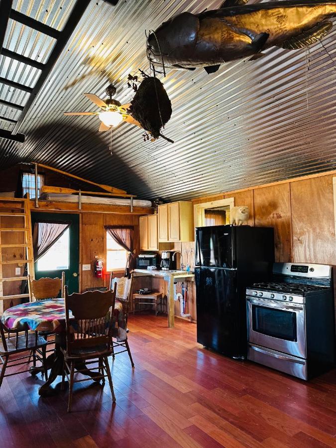 Country Cabins Hotel Chariton Exterior foto